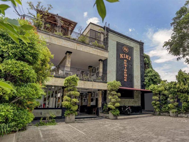 OYO 3904 Kiki Residence Bali Legian Exterior foto