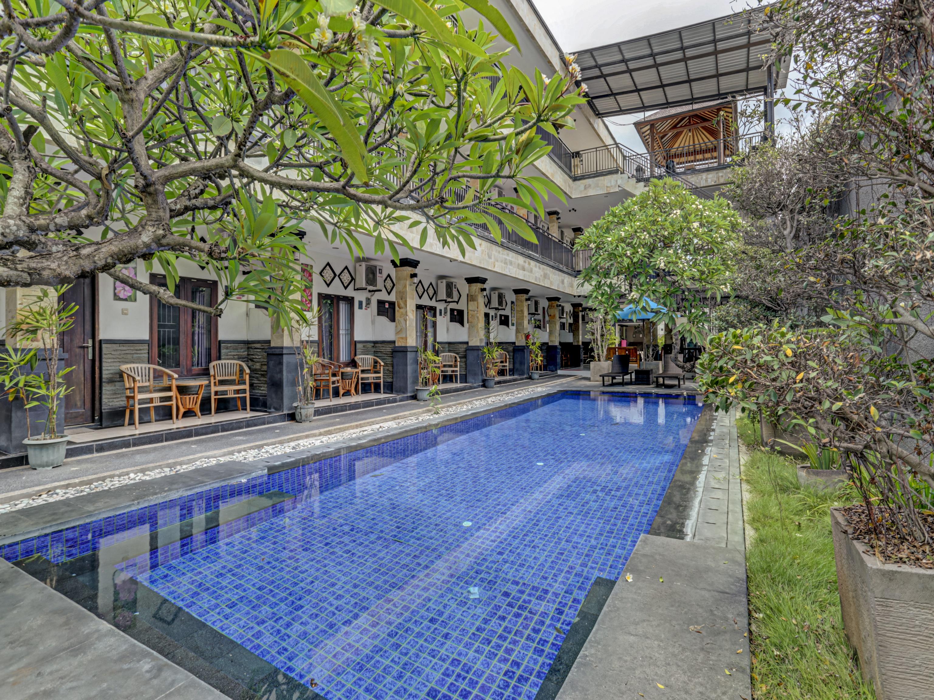 OYO 3904 Kiki Residence Bali Legian Exterior foto
